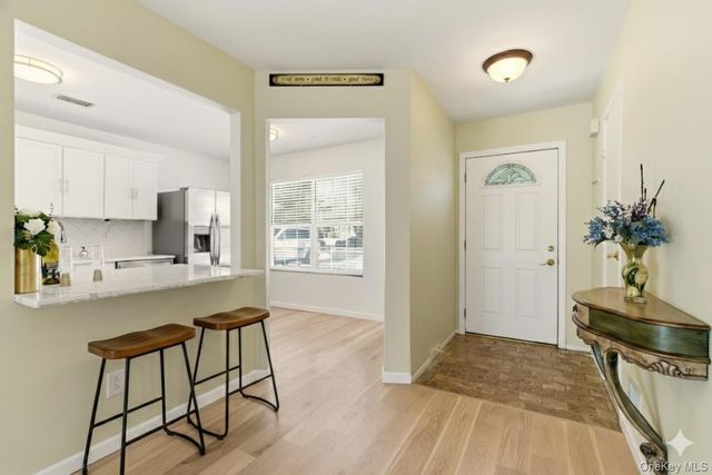 5 Deer Path, Coram, NY 11727