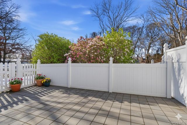 5 Deer Path, Coram, NY 11727