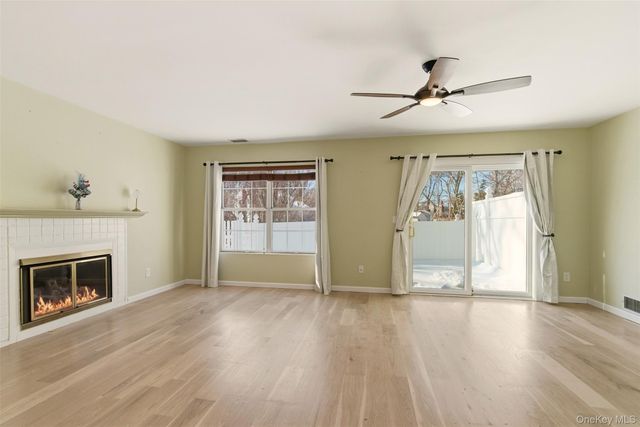 5 Deer Path, Coram, NY 11727