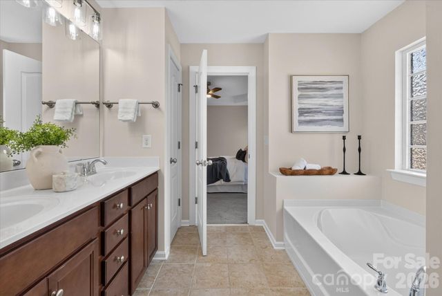 5248 Allison Lane, Charlotte, NC 28277