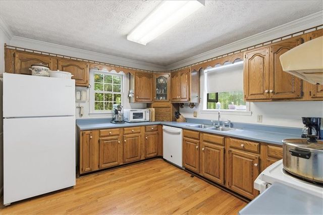 321 Mariner Circle, Woodstock, GA 30189