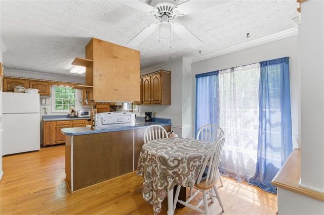 321 Mariner Circle, Woodstock, GA 30189