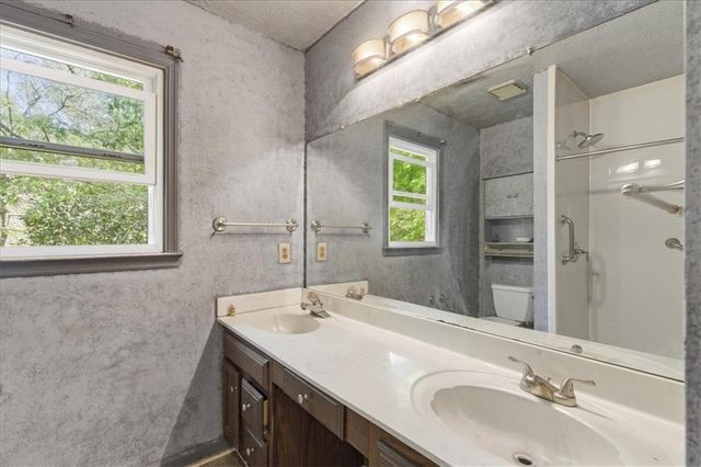 321 Mariner Circle, Woodstock, GA 30189