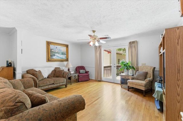 321 Mariner Circle, Woodstock, GA 30189