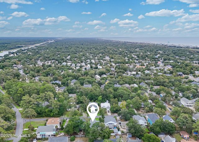 137 NW 16th Street, Oak Island, NC 28465
