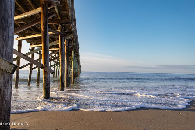 137 NW 16th Street, Oak Island, NC 28465
