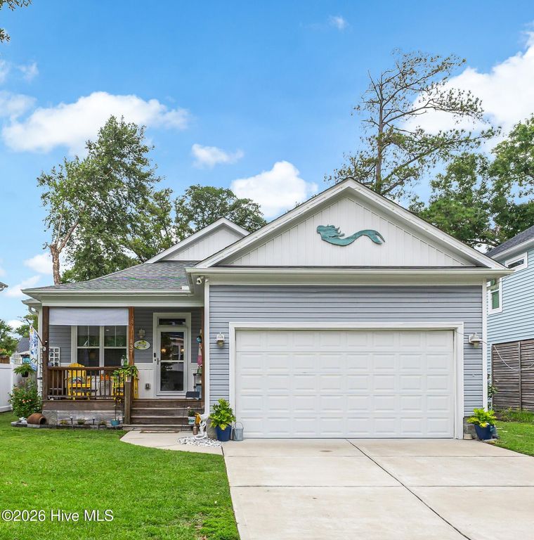 137 NW 16th Street, Oak Island, NC 28465