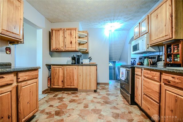 5720 Old Troy Pike, Huber Heights, OH 45424