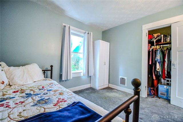 5720 Old Troy Pike, Huber Heights, OH 45424