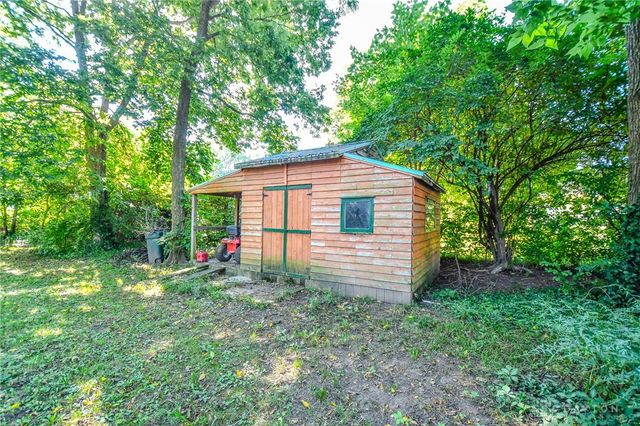 5720 Old Troy Pike, Huber Heights, OH 45424