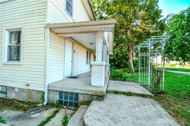 5720 Old Troy Pike, Huber Heights, OH 45424