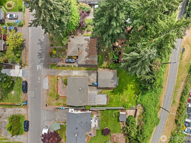 15729 Midvale Avenue N, Shoreline, WA 98133