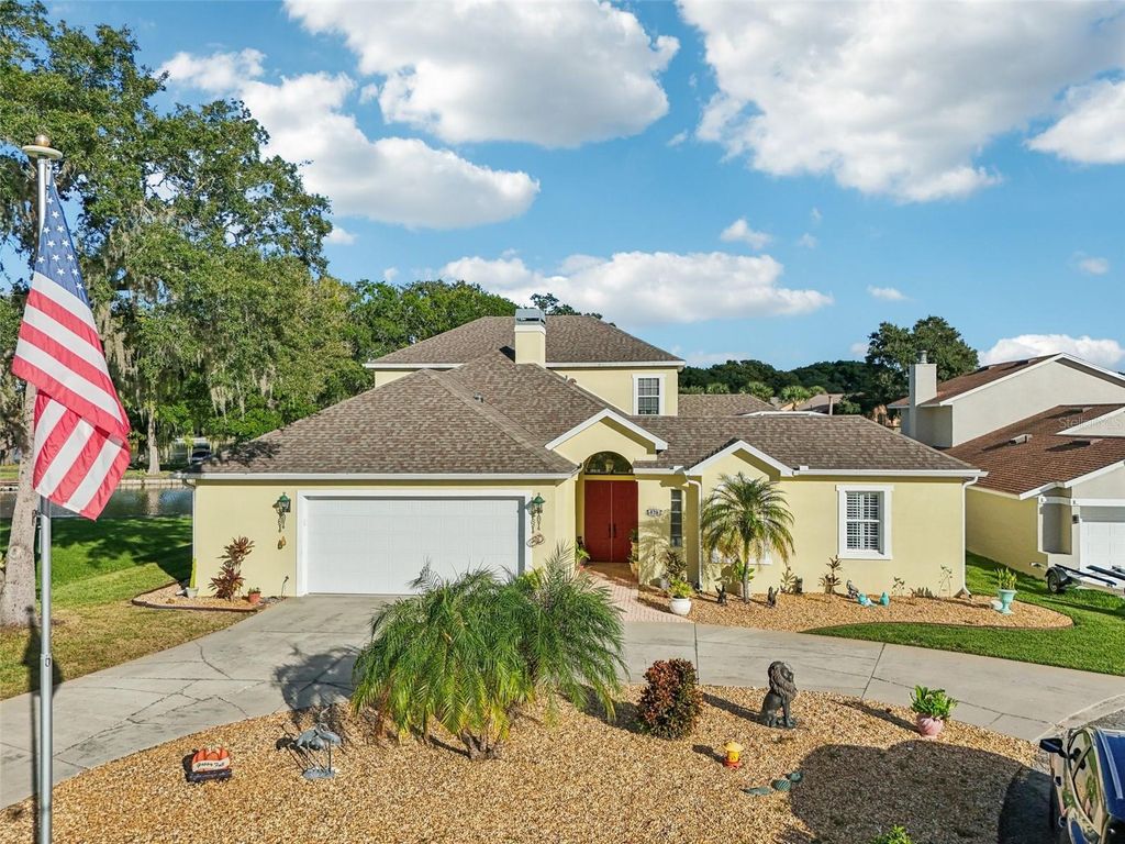 828 PALM HARBOR COURT, Leesburg, FL 34748