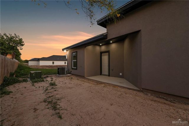 3007 E Ebano Avenue, Hidalgo, TX 78557