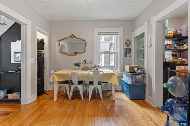 85 Montrose St, Springfield, MA 01109
