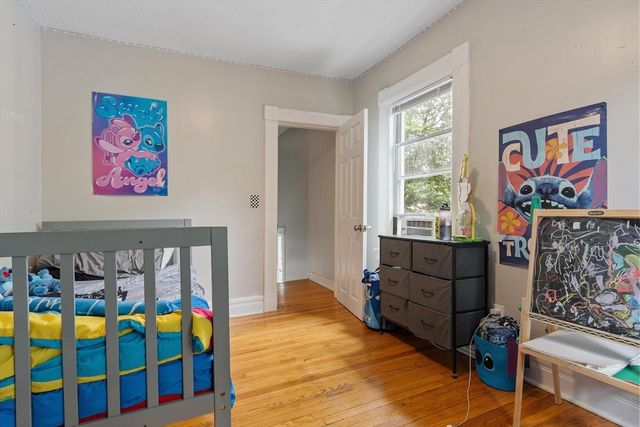 85 Montrose St, Springfield, MA 01109
