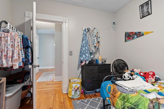 85 Montrose St, Springfield, MA 01109