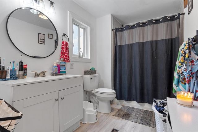 85 Montrose St, Springfield, MA 01109