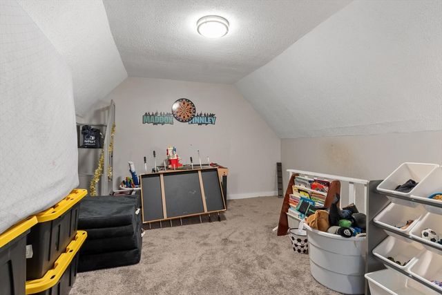85 Montrose St, Springfield, MA 01109