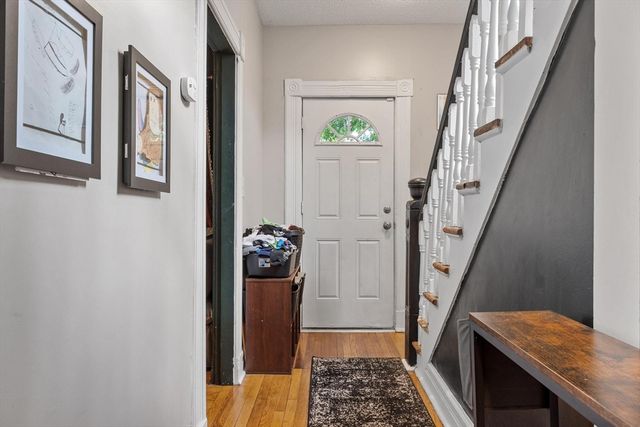 85 Montrose St, Springfield, MA 01109
