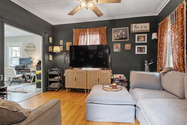 85 Montrose St, Springfield, MA 01109