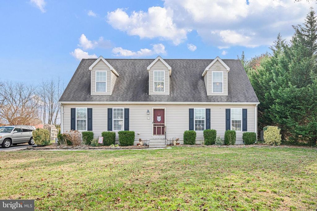 29 E WALNUT ST, Magnolia, DE 19962