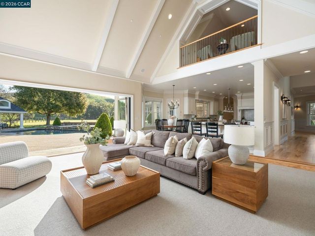 5401 Penny Ln, Danville, CA 94506