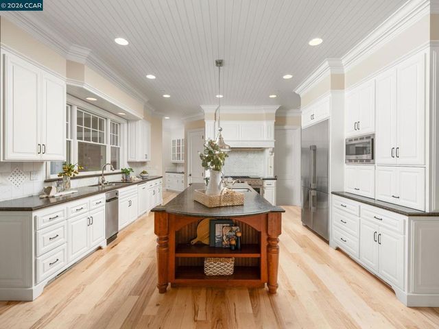 5401 Penny Ln, Danville, CA 94506