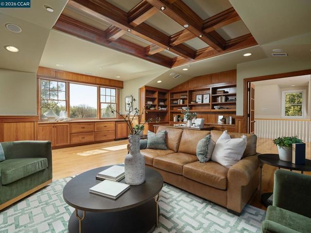 5401 Penny Ln, Danville, CA 94506