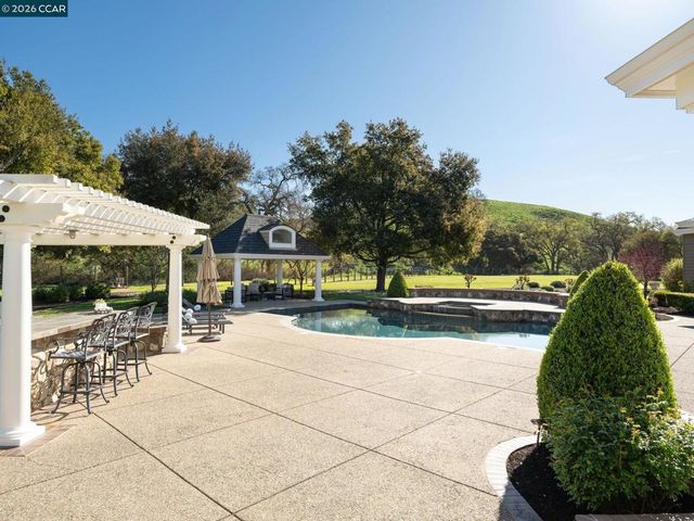 5401 Penny Ln, Danville, CA 94506