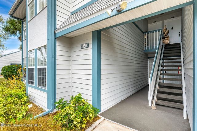 4740 Lake Waterford Way W 2-112, Melbourne, FL 32901