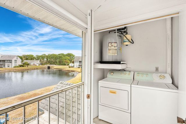 4740 Lake Waterford Way W 2-112, Melbourne, FL 32901