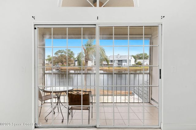 4740 Lake Waterford Way W 2-112, Melbourne, FL 32901