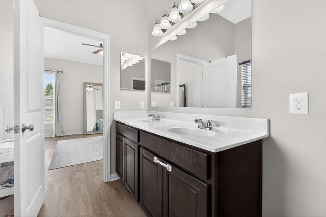 395 Josaphat Way, Columbus, OH 43213
