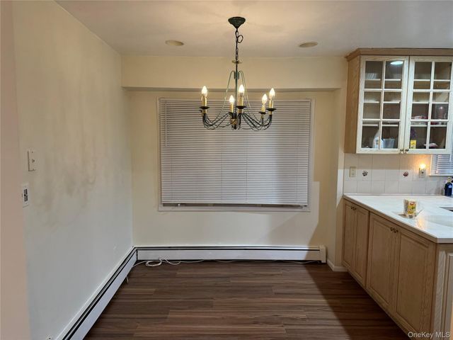 23 Jerome Road, Syosset, NY 11791