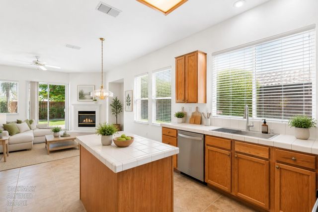 3269 Aruba St, West Sacramento, CA 95691