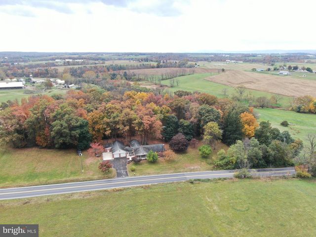 5662 EDENVILLE ROAD, Chambersburg, PA 17202