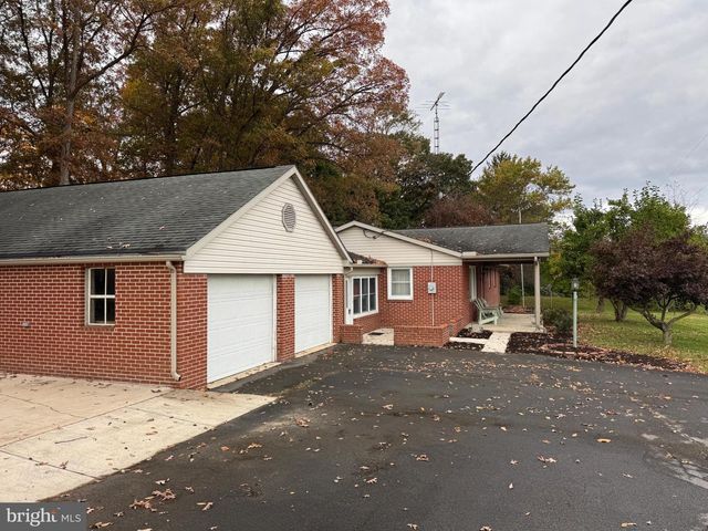 5662 EDENVILLE ROAD, Chambersburg, PA 17202