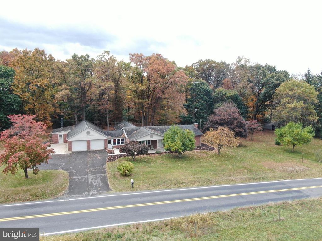 5662 EDENVILLE ROAD, Chambersburg, PA 17202