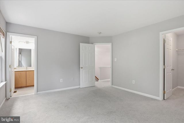 504 AUTUMN WIND WAY, Rockville, MD 20850
