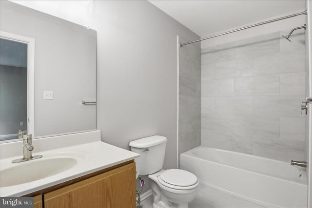 504 AUTUMN WIND WAY, Rockville, MD 20850