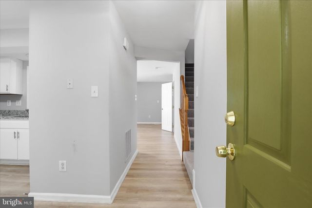 504 AUTUMN WIND WAY, Rockville, MD 20850