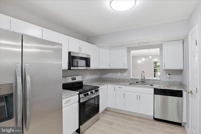 504 AUTUMN WIND WAY, Rockville, MD 20850