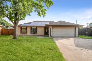 2604 S Meadow Drive, Fort Worth, TX 76133
