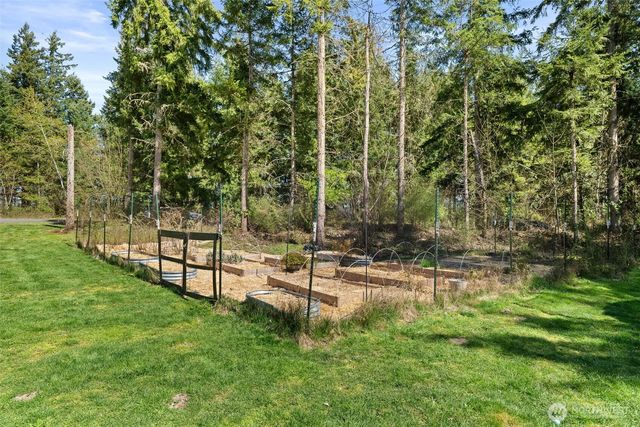 14229 Rainier View Drive SE, Yelm, WA 98597