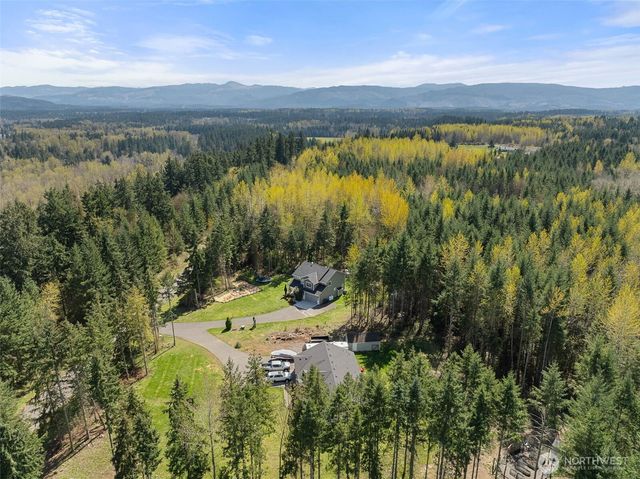 14229 Rainier View Drive SE, Yelm, WA 98597