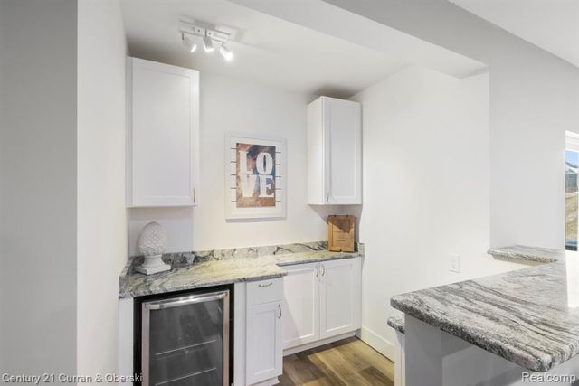 17291 Garden Ridge Lane, Northville, MI 48168