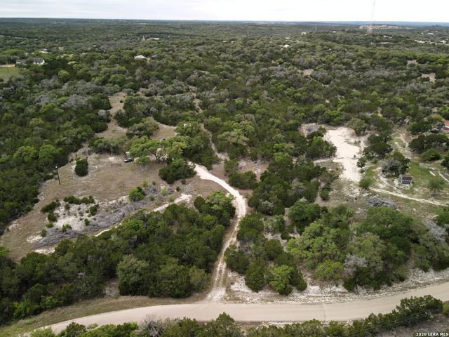 196 DINGLEY VIEW DR, Kerrville, TX 78028