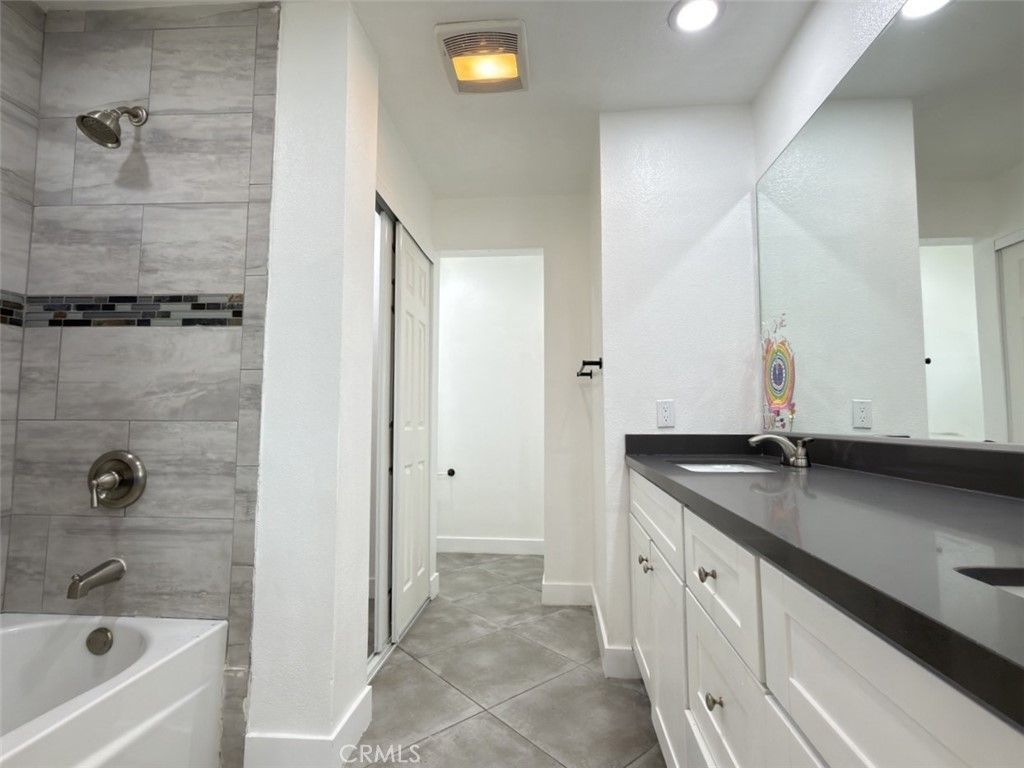 Image 18 of property listing at 43735 San Francisco Avenue, Lancaster, CA 93535