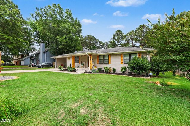 5 Eden Drive, Smithfield, NC 27577